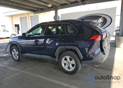 2019 Toyota Rav4 Xle z USA, uszkodzony, nr VIN 2T3W1RFV4KC012389